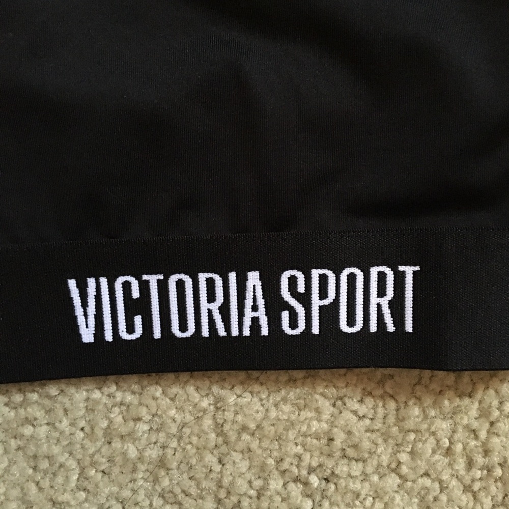 🆕VS The Player Racerback Sports Bra - Picture 4 of 6
